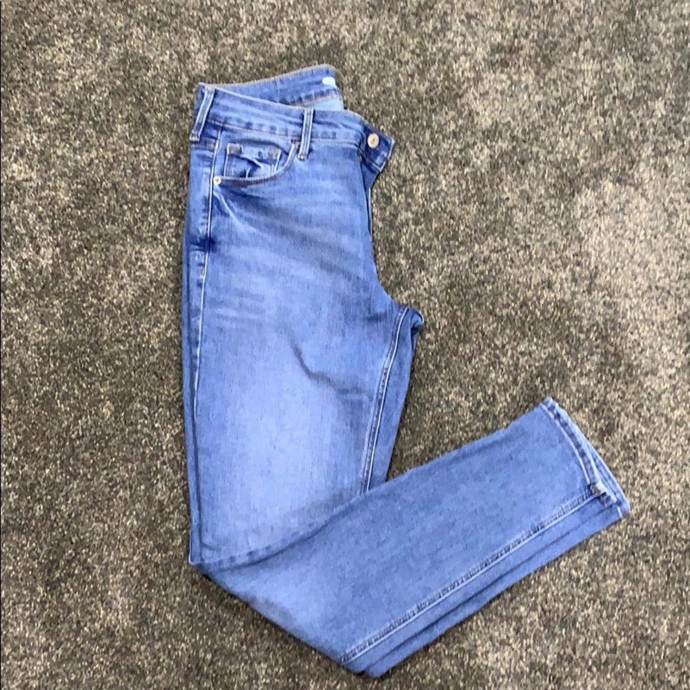 Old Navy super skinny rockstar jeans.